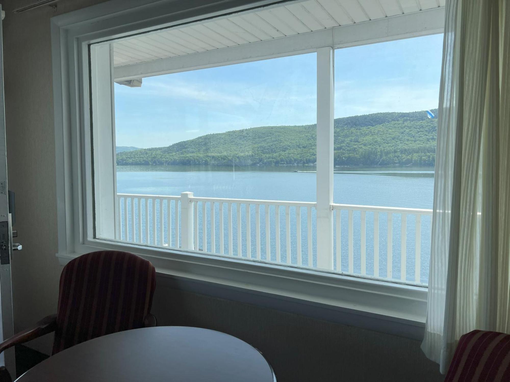 Georgian Lakeside Resort Lake George Luaran gambar