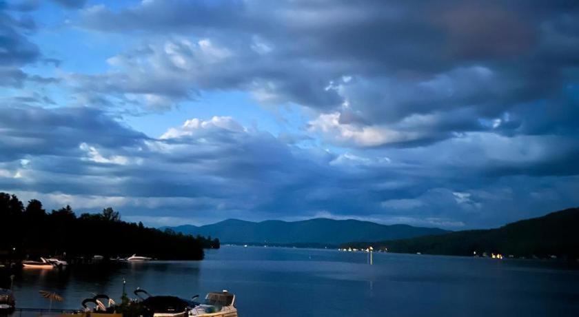 Georgian Lakeside Resort Lake George Luaran gambar